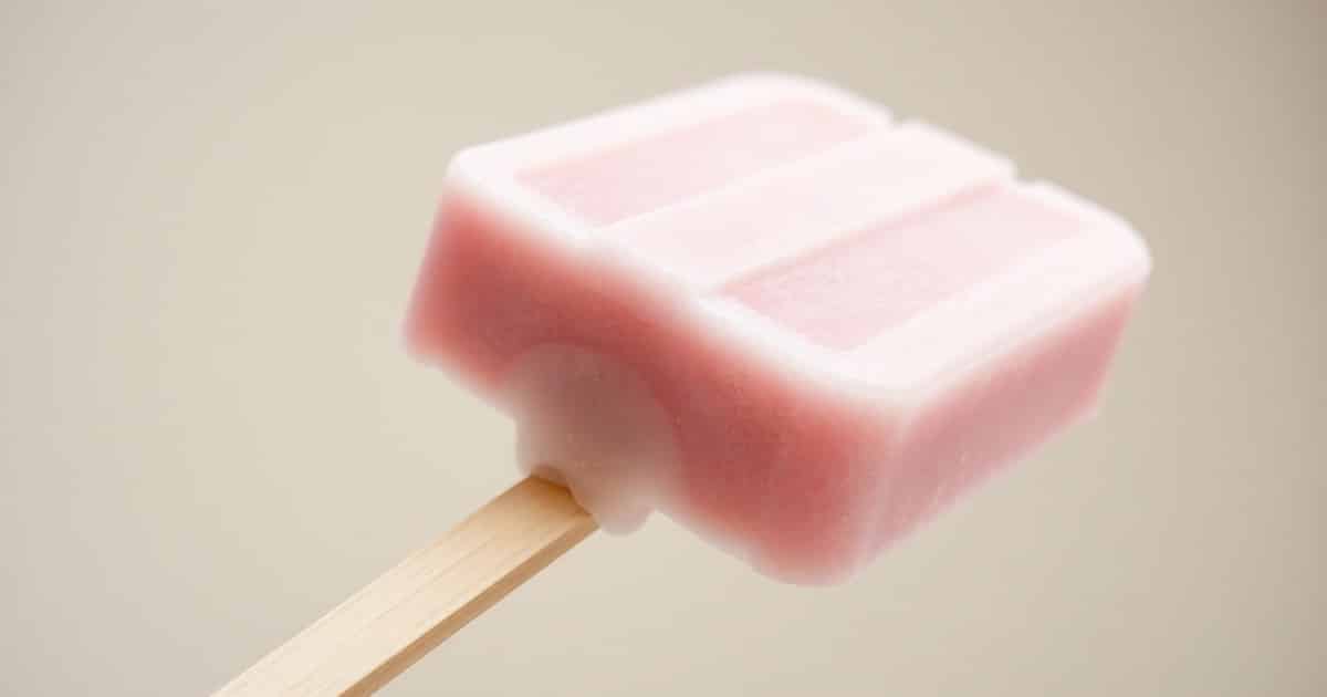 gelato-stick-concept